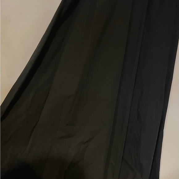Elegant Black Midi Skirt Anthropologie - Picture 6 of 10